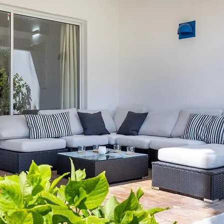 Windmill Hill, Sun And Relax With A View Διαμέρισμα